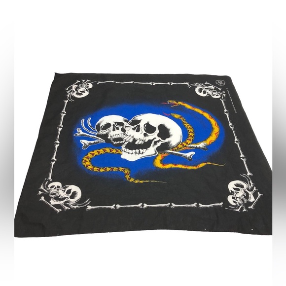 Vintage 1990’s Skull Snakes Bandana made in USA - Picture 1 of 10